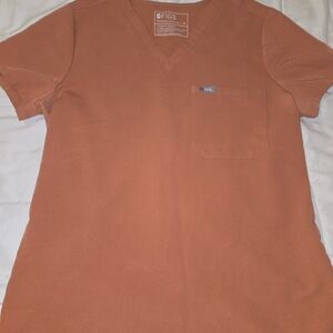 Figs Women's Scrub Top In Terracotta